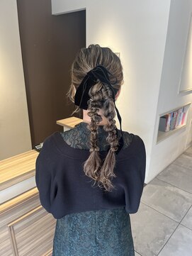 ヘアースタジオ エフ(Hair studio f) 茨木/ヘアセット/編みおろし/ツインヘア/ベロアリボン