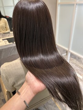 トッカ 高槻店(tocca) サラ艶☆髪質改善ケア