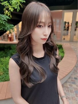 クム(kumu) 【kumu】ロングレイヤー/顔周りカット/栄/名古屋