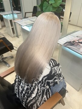 フォルテ 榛原パームス店 【palms 富永】ホワイトカラー