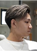 MEN'S/かき上げサイドパート×ハイライト/テーパーフェード