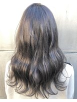 キラ 渋谷(KILLA)&nbsp;パールグレージュヴェールウェーブ3Dカラー【killa 北間】