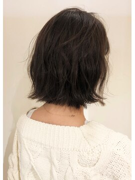 ネオリーブ クタ 町田店(Neolive kuta) 【Ｎｅｏｌｉｖｅｋｕｔａ町田】波ウエーブ×ボブ