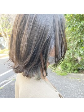 メルクマール(MERKMAL) カーキグレージュx外ハネボブ