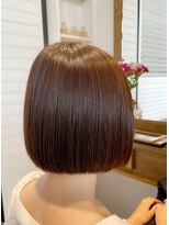 マリーチリタ(marichi Rita)&nbsp;真っ直ぐで短いボブ