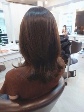 トモズヘアデザイン(Tomo's Hair Design) Tomos　チョコレートブラウン　ミディアムレイヤー