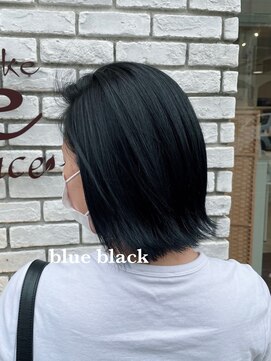 リー ルーチェ 布施(Lee Luce) ブルーブラック