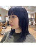 顔周りレイヤー/重めバング/ブルーブラック