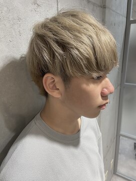 ネウィ 池袋(newi) ホワイトアッシュ