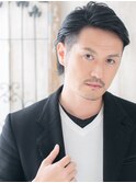 30代40代黒髪アップバング大人フェードカットk名護大東