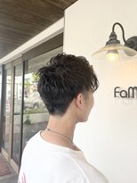 フェイム(FaMe)&nbsp;ツーブロック×波巻きパーマ