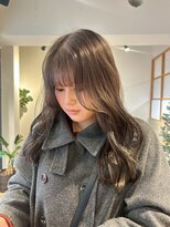 アカラ(acala)&nbsp;ハイトーングレージュ【20代30代/イルミナカラー/髪質改善】