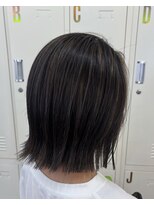 クレア バイ グレープバイン 金沢文庫(CLAIRE by GRAPEVINES) 筋感/ナチュラルハイライト/細めハイライト/大人っぽカラー