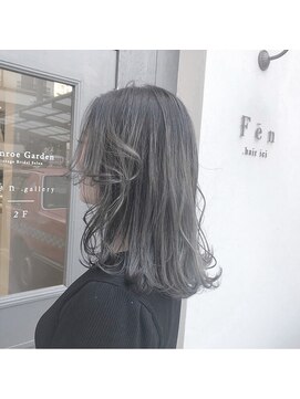 フェンヘアーアイス 中目黒(Fen.hair ici) ミディアム グレーアッシュ ブリーチ ハイトーン