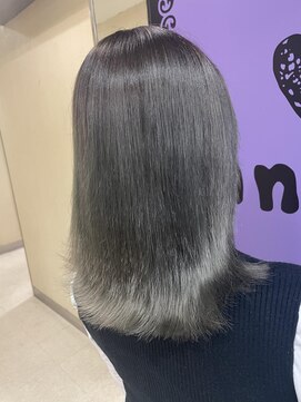 アンリップ ジー(salon unripＧ) h.i シルバーグレージュ