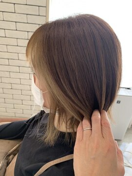 アドラーブル はなみずき店(adorable) インナーカラー艶髪べージュアッシュブラック大人美人