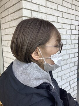 オーガニックエコ 川越(organic+eco) 大人ショートボブ×イヤリングカラー