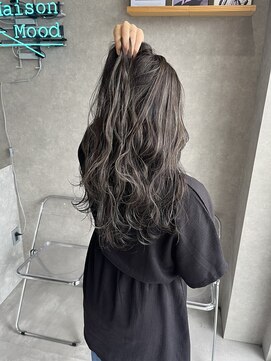 ムード カナザワ(mood kanazawa) コントラストハイライト×シルバーグレージュ