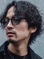 オルト(Altn)&nbsp;大人の黒髪ミディアムロング波巻きパーマツイストスパイラルヘア