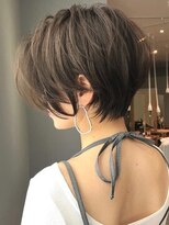 ビューナゴヤ 名駅(VIEW NAGOYA)&nbsp;美髪シアーカラーピンクブラウンショートカット切りっぱなしボブ