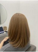 ミルクティーベージュ