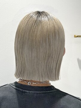 ブラッジ 恵比寿(Bright) ハイトーンカラー×タッセルボブ