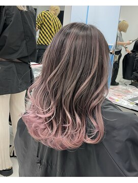 アライブ キチジョウジ(ALIVE Kichijoji) ペールピンクバレイヤージュ