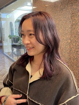 オブヘアージユウガオカ(Of HAIR Jiyugaoka) チェリーピンクカラー