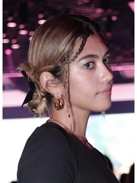 ピークアブー 表参道(PEEK-A-BOO) ヘアアレンジ　結婚式参列　お呼ばれヘア