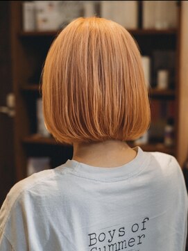 ボタニカ(Botanica) オレンジボブ/ブリーチカラー透明感切りっぱなし辻堂茅ヶ崎