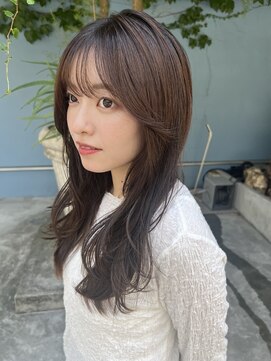 イヴォーク トーキョー(EVOKE TOKYO) レイヤー/ミディアム・ロング/20代/顔周り/ブラウンベージュ