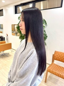 ディーコ(IDEEK) 美髪ケア特化の艶髪ロングストレート 春に向けた髪質改善ケア