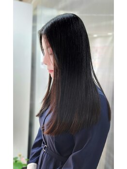 レイエレガンス(Rei Elegance)の写真/経験豊富なベテランスタイリストが扱いやすく、まとまる髪に/癖や気になる毛流れもご相談下さい◇