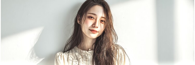 スージー(Suzy)のサロンヘッダー
