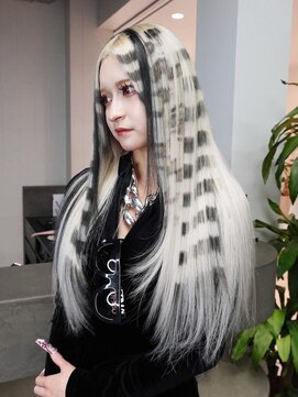 シオン(shion) ダブルカラーホワイトベージュブリーチロング_ba585783