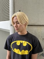 メルシー トータル ブランディング サロン(merci TOTAL BRANDING SALON) メンズ抜きっぱなしブロンドセンターパート