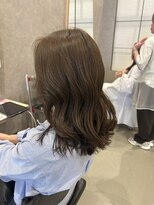 フレーム スクエア&nbsp;柔らかく動きのあるスタイルに