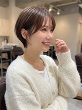 どの角度から見ても美しいショートシルエット！