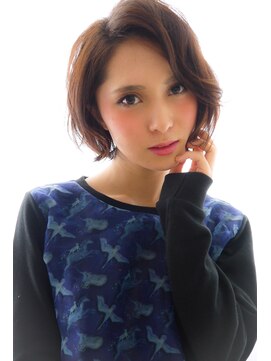 ミューズ(muze) ☆カジュアルにもフェミニンにも合わせやすい万能ショートボブ☆