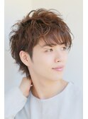 ツーブロック 耳かけ サイドパート ショート