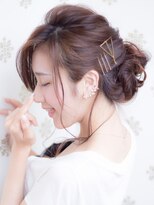 ヘアースペース ブイ(hair space V) 5分でできる簡単ヘアアレンジ！！