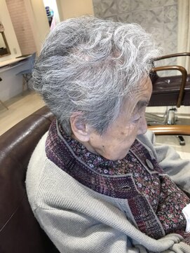 オンリー ヘア(ONLY HAIR) シニア世代のショートスタイル