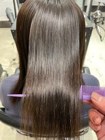 ピボット 北千住(PIVOT)&nbsp;酸性縮毛矯正、艶ストレート、髪質改善ストレート