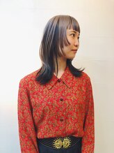 デザインカラー（イヤリングカラー、２セクションカラー、２トーンカラー）の施術紹介、完成。
