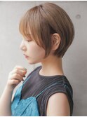 大人可愛い20代30代40代黒髪前下がりひし形小顔ボブ丸みショート