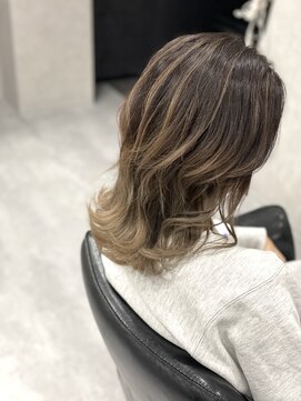 シュネア(shunea330) バレイヤージュメンテナンスカラー☆(^-^)