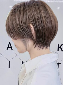 ハルキミナトジャパン 神戸(HARUKI MINATO japan) 《林耕平》髪質改善カラー×カジュアルショート×インナーカラー