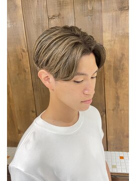 ラズリーヘアー(LAZLY HAIR) センターパート