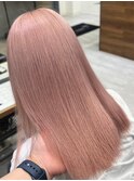 ピンクベージュ