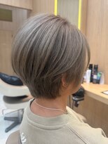 ユニックス イオンモール春日部店(UNIX)&nbsp;【白髪ぼかし！ハイカラー】抜け感ショート